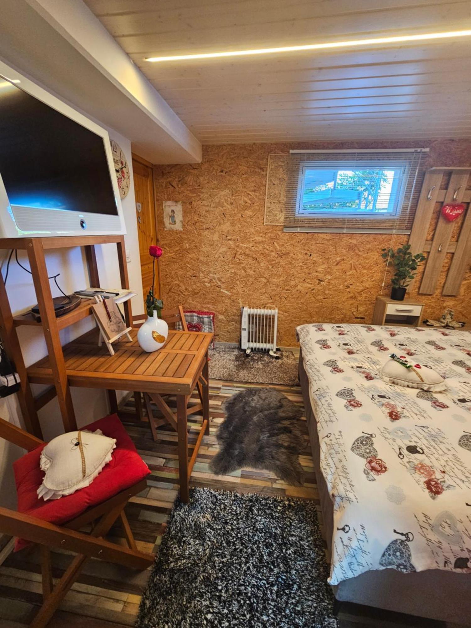 넨다즈 Chez Gigi B&B 외부 사진