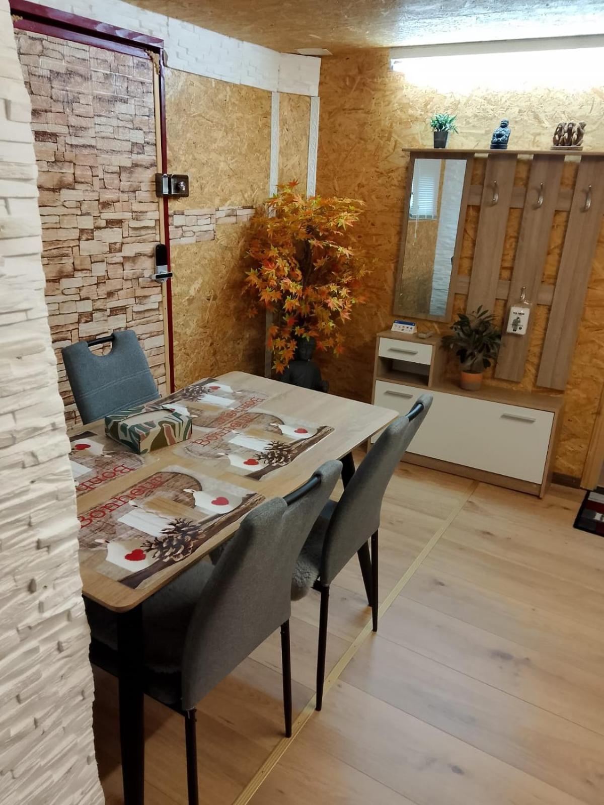 넨다즈 Chez Gigi B&B 외부 사진